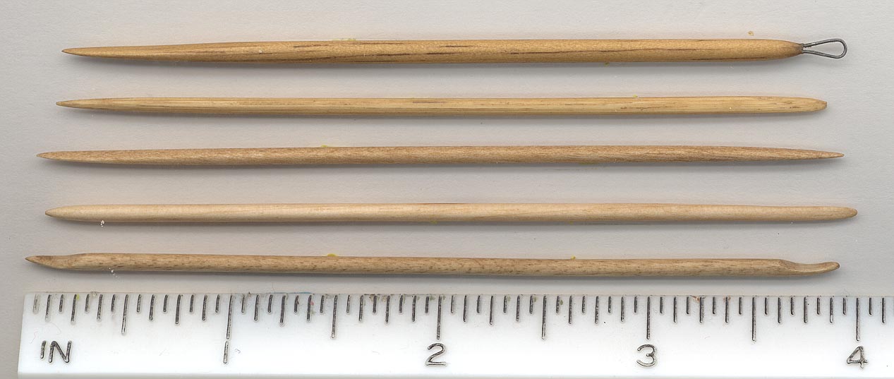 Fine Wood Modeling Set Enlarged.jpg (90378 bytes)