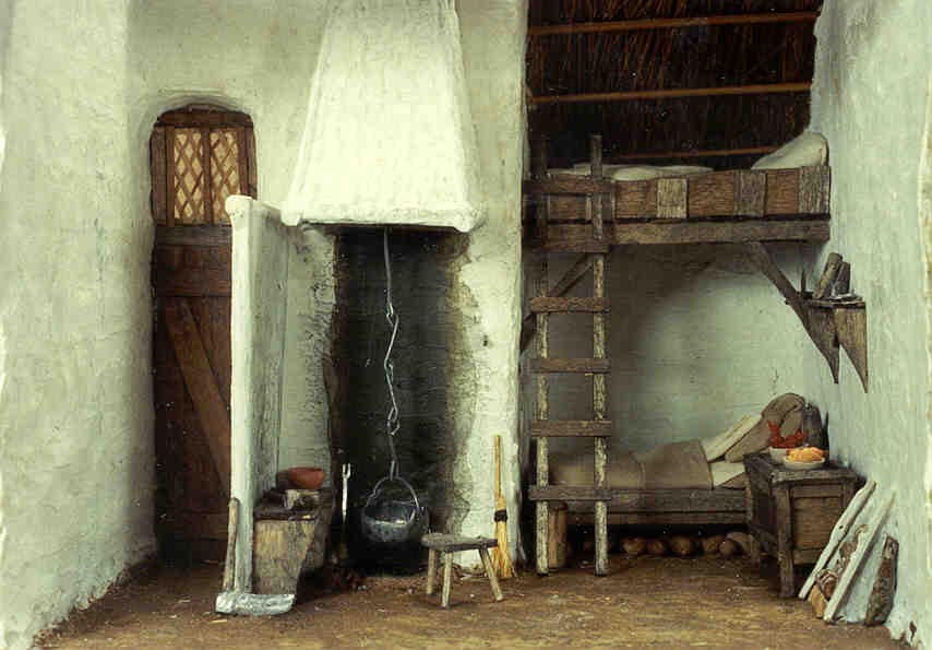 Half Scale Room Box #2.jpg (64298 bytes)
